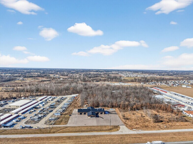 More Photos Of 1834 Outer Hwy 61 hwy, Moscow Mills Flex For Sale