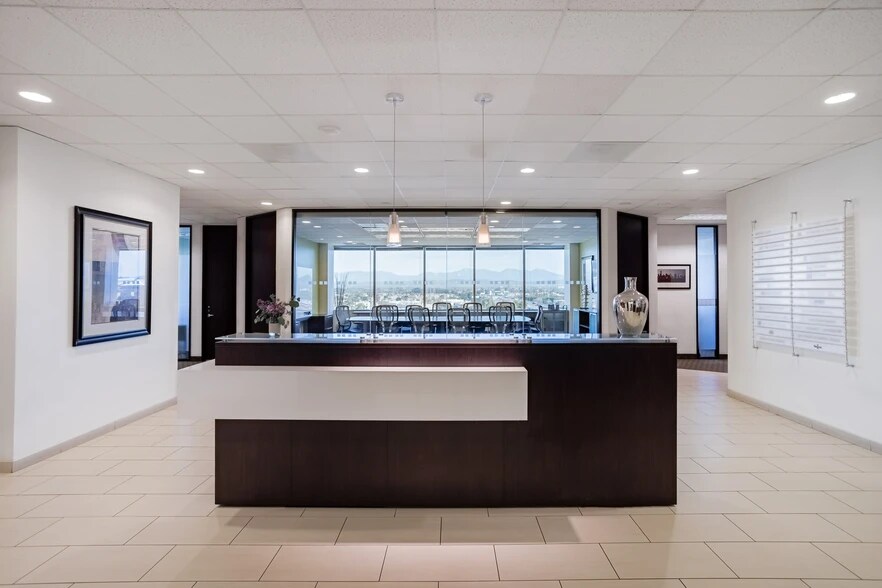 More Photos Of 2400 E Katella Ave, Anaheim Office For Lease