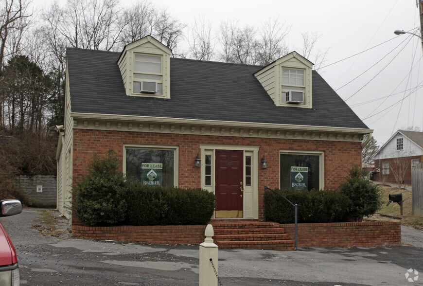 More Photos Of 606 N Main St, Goodlettsville Medical For Lease