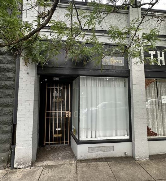 More Photos Of 8327-8329 N Denver Ave, Portland Storefront For Lease