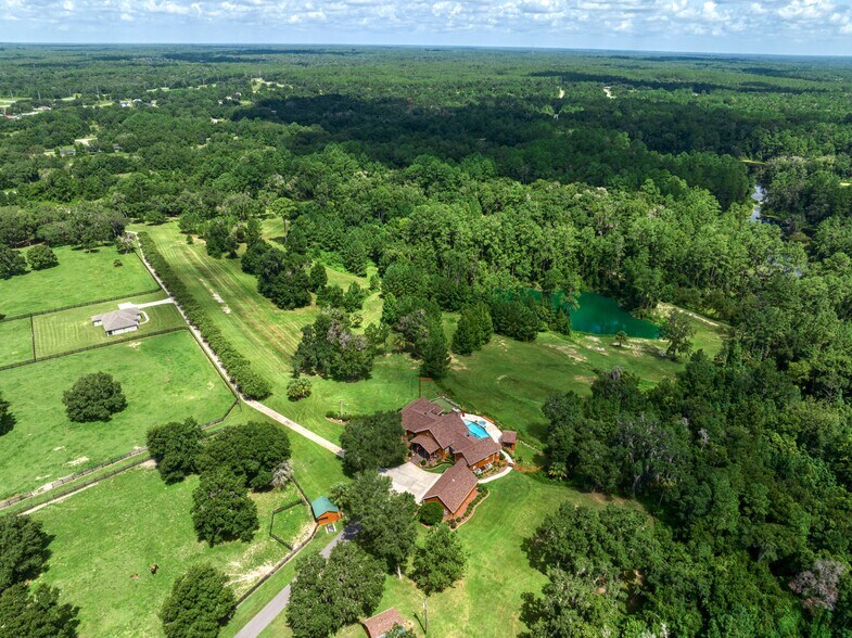More Photos Of 7780 N Whippoorwill Ter, Hernando Sports And Entertainment For Sale