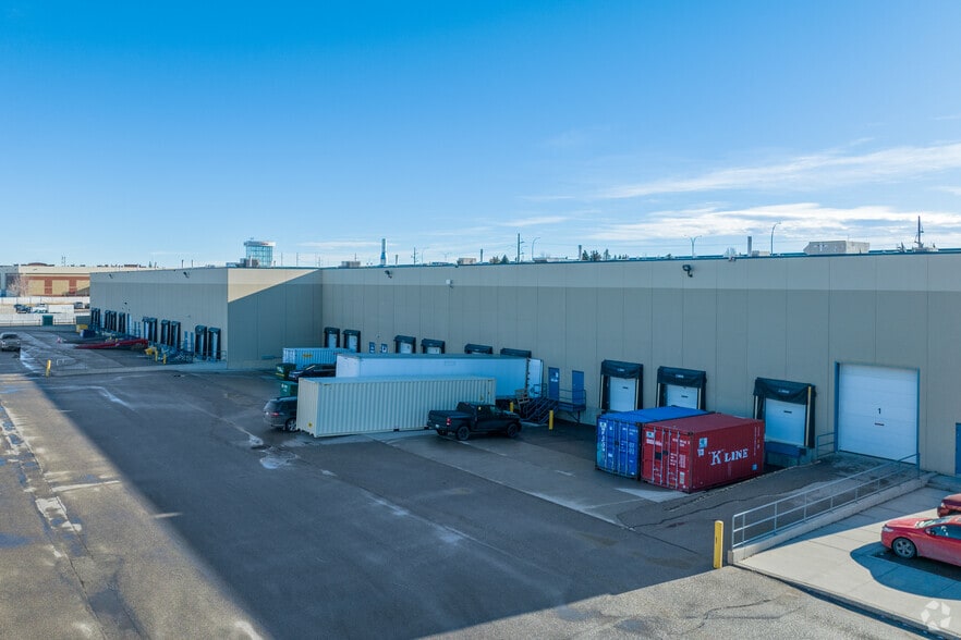 More Photos Of 3442 118th Ave SE, Calgary Warehouse For Lease