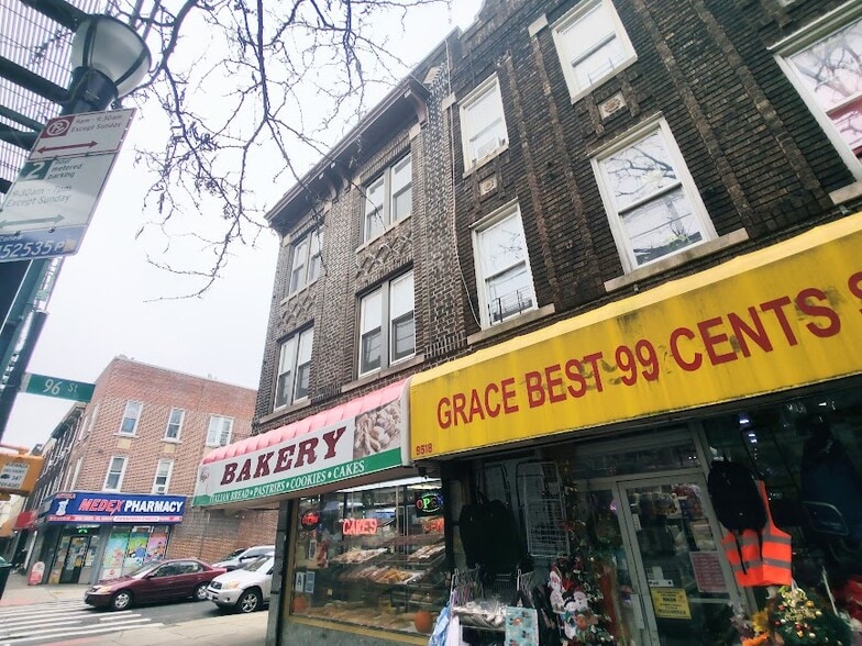 More Photos Of 95-20 Jamaica Ave, Woodhaven Storefront Retail Residential For Sale