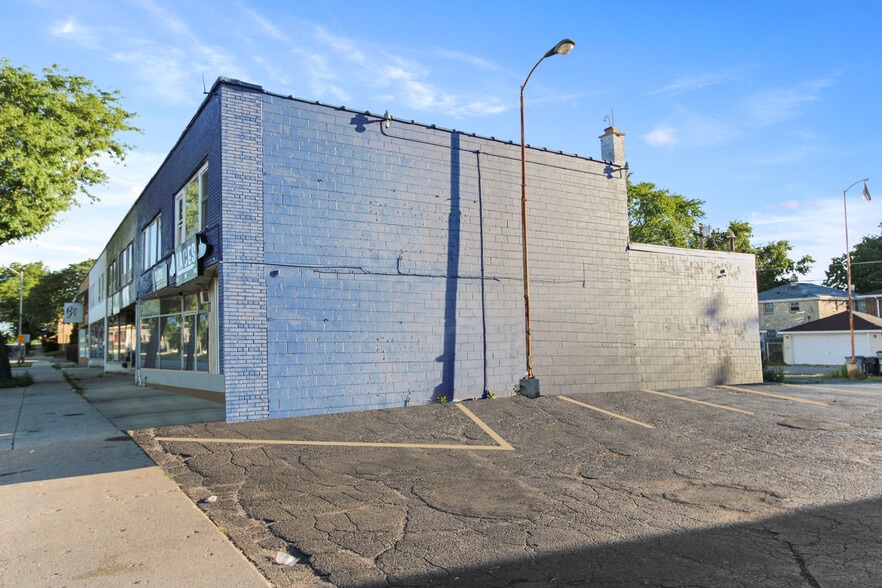 78427846 W Appleton Ave, Milwaukee, WI 53218 Retail For Lease