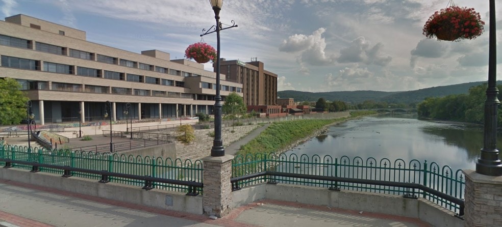 More Photos Of 2 Court St, Binghamton Office For Lease