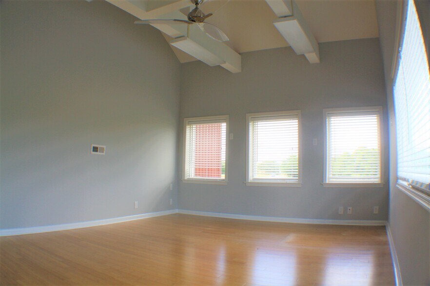 More Photos Of 32191 Nassau Rd, Lewes General Retail For Lease