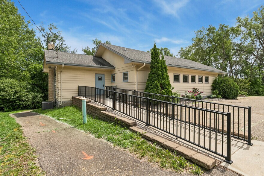 More Photos Of 14859 Louisiana Ave S, Savage Daycare Center For Sale