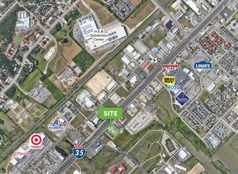 More Photos Of 2609 S Interstate 35, San Marcos Warehouse For Lease