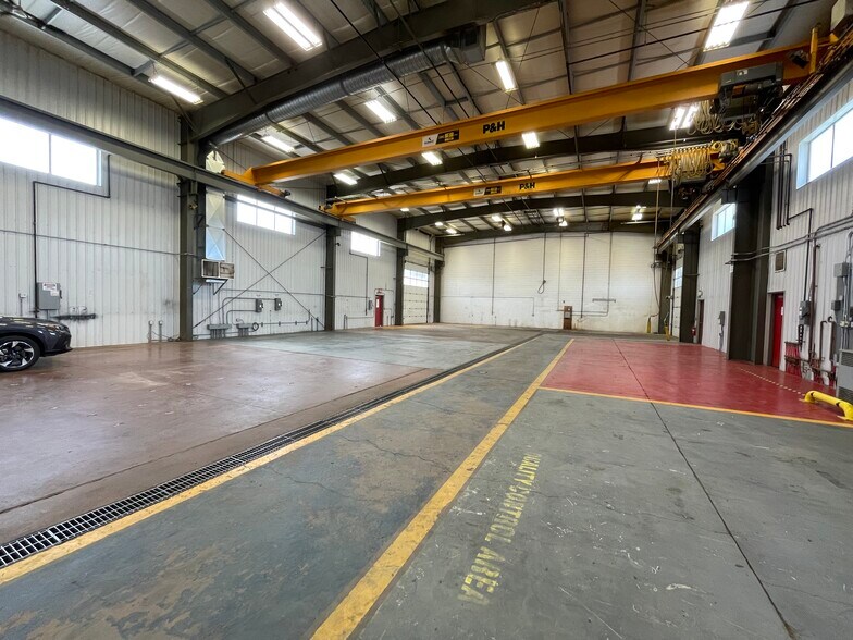 More Photos Of 7756 Edgar Industrial Way, Red Deer Warehouse For Sale