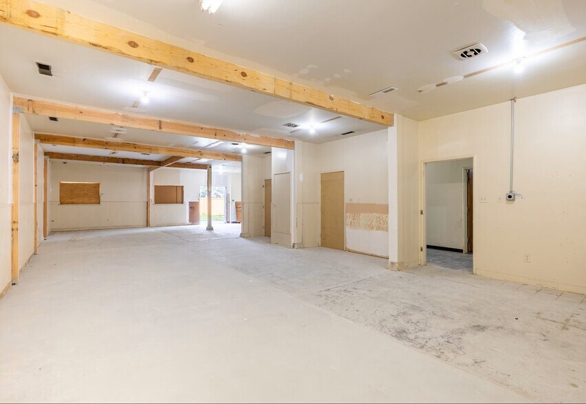 More Photos Of 1448 A St, Castro Valley Freestanding For Sale