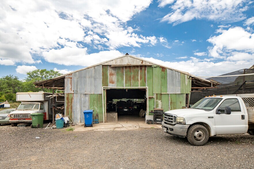 More Photos Of 86-347 Halona Rd, Waianae Contractor Storage Yard For Sale