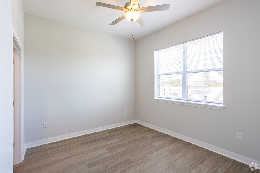 More Photos Of 501 4th Ave SE, Cedar Rapids Apartments For Lease