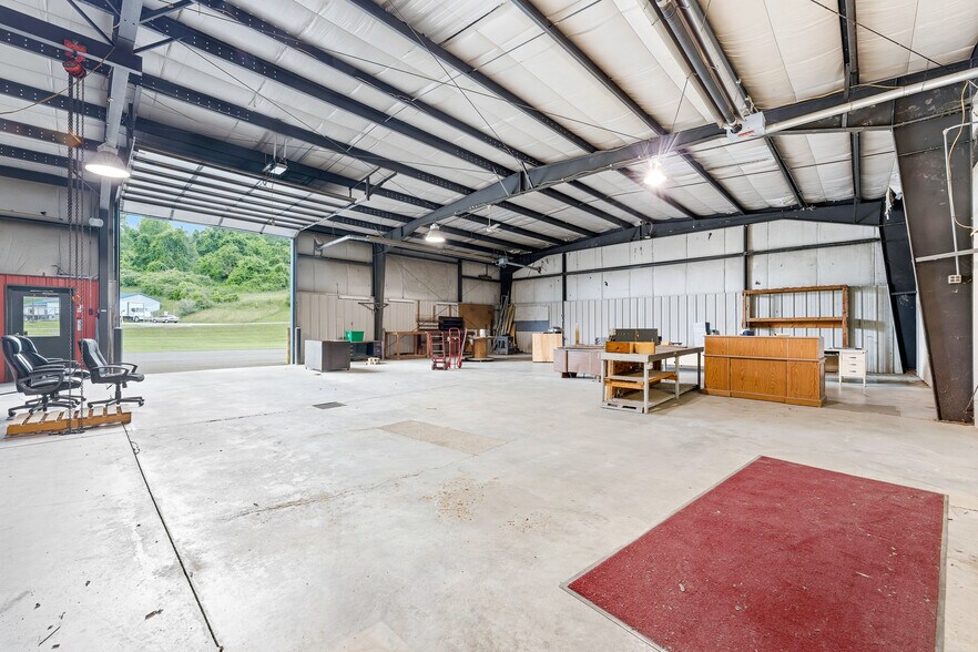 More Photos Of 351 Industrial Park Rd, Jane Lew Warehouse For Lease