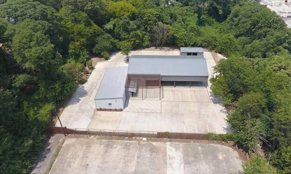 More Photos Of 408 Sawtell Ave, Atlanta Contractor Storage Yard For Lease