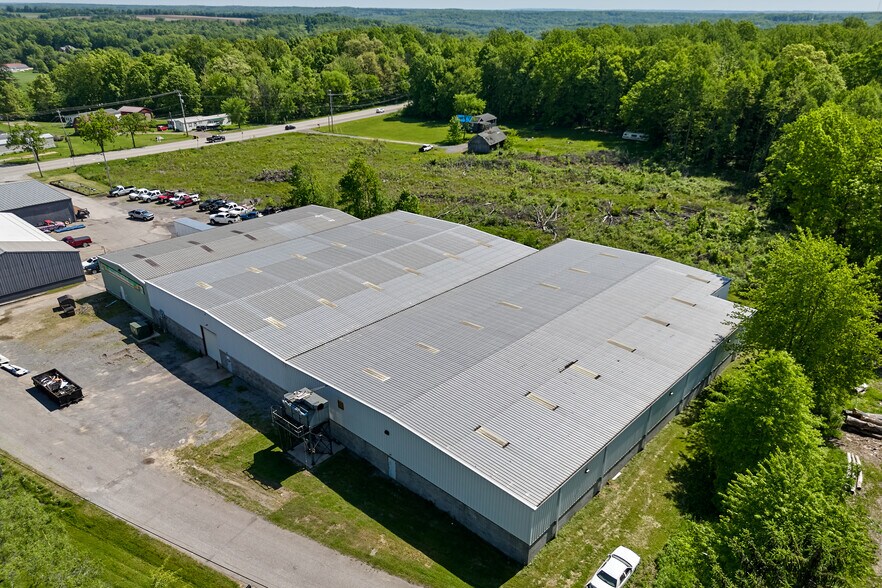 More Photos Of 7464 Sharon Mercer Rd, Mercer General Retail For Sale