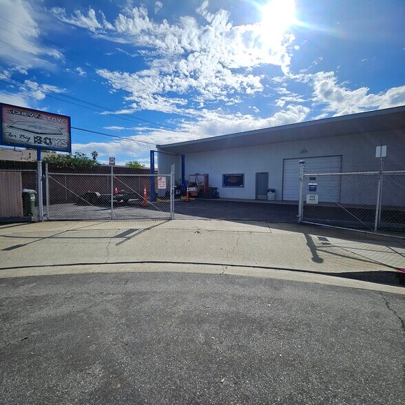 More Photos Of 402 Fleetwood Pl, Glendora Industrial For Sale
