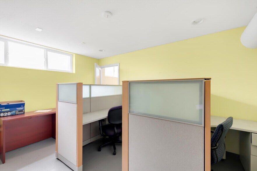 More Photos Of 2260 E 88th Ave, Denver Office Residential For Sale