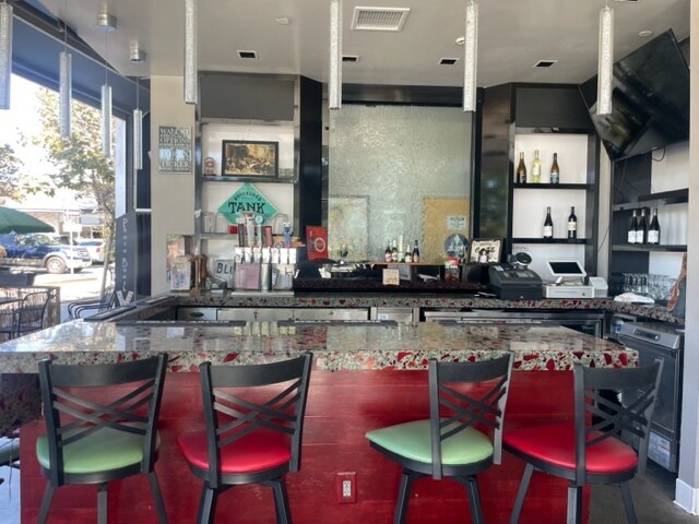 More Photos Of 11955 W Washington Blvd, Los Angeles Apartments For Lease