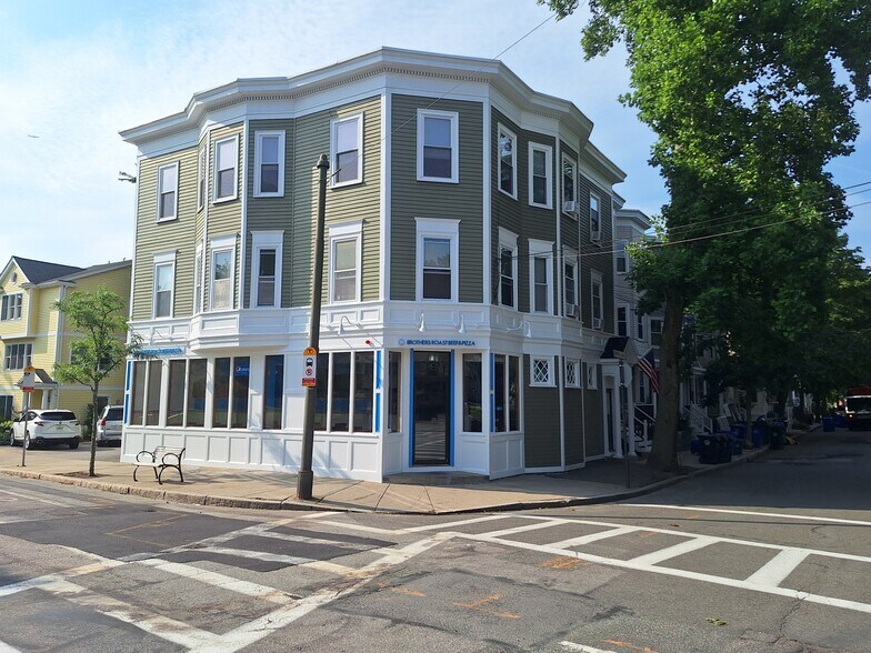 More Photos Of 96 Franklin St, Brookline Storefront Retail Residential For Sale