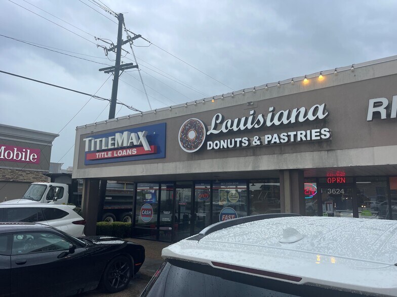 More Photos Of 3618 Highway 365, Nederland Freestanding For Lease