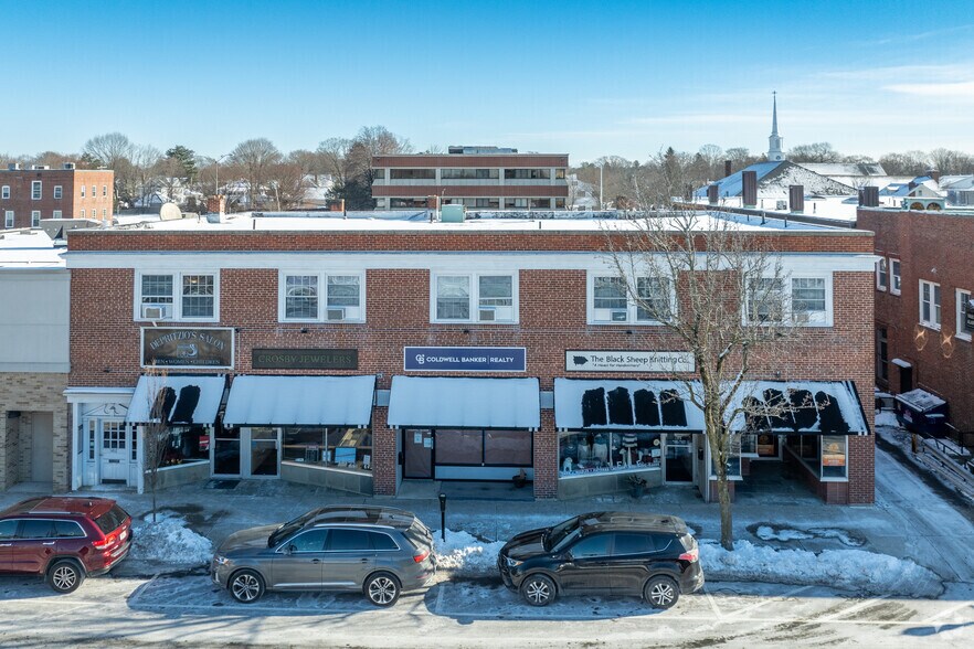 More Photos Of 1492 Highland Ave, Needham Storefront Retail Office For Lease