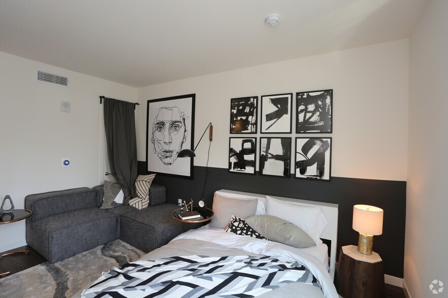 More Photos Of 424 W Pico Blvd, Los Angeles Apartments For Lease