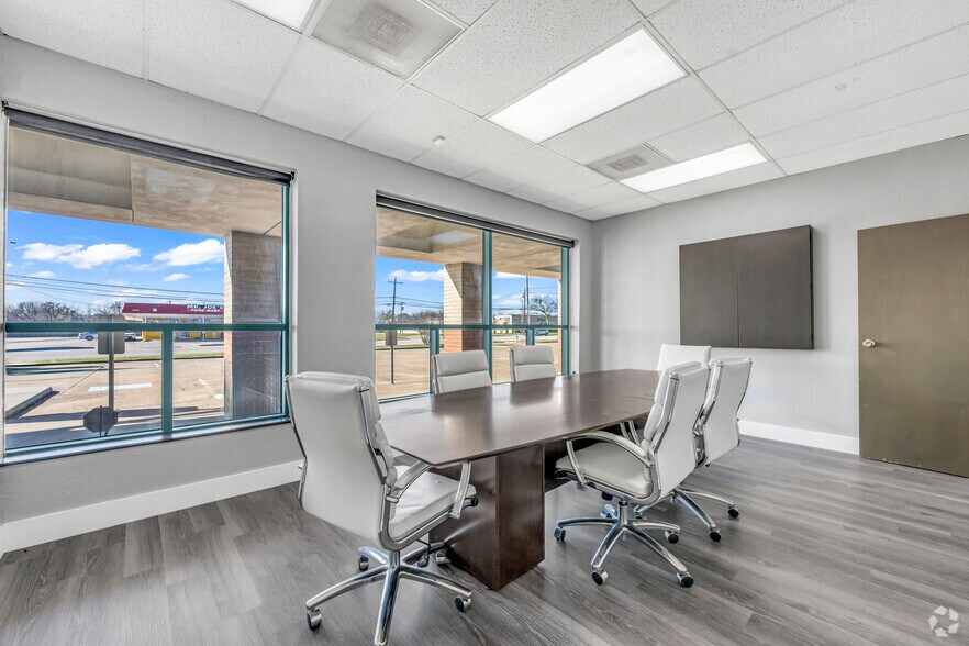 More Photos Of 2920 Motley Dr, Mesquite Medical For Lease