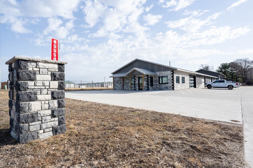 More Photos Of N5550 County Road Z, Onalaska Flex For Sale