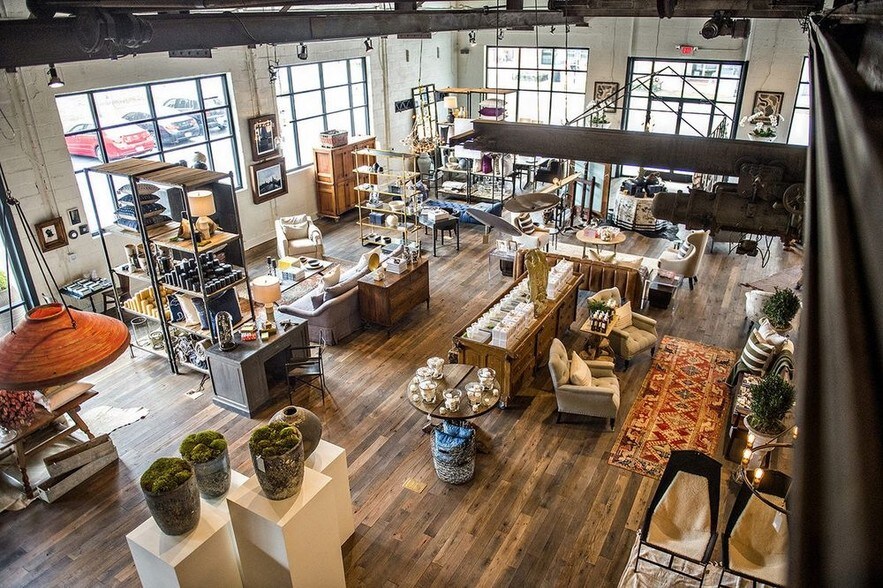 More Photos Of 1085 Howell Mill Rd NW, Atlanta General Retail For Lease