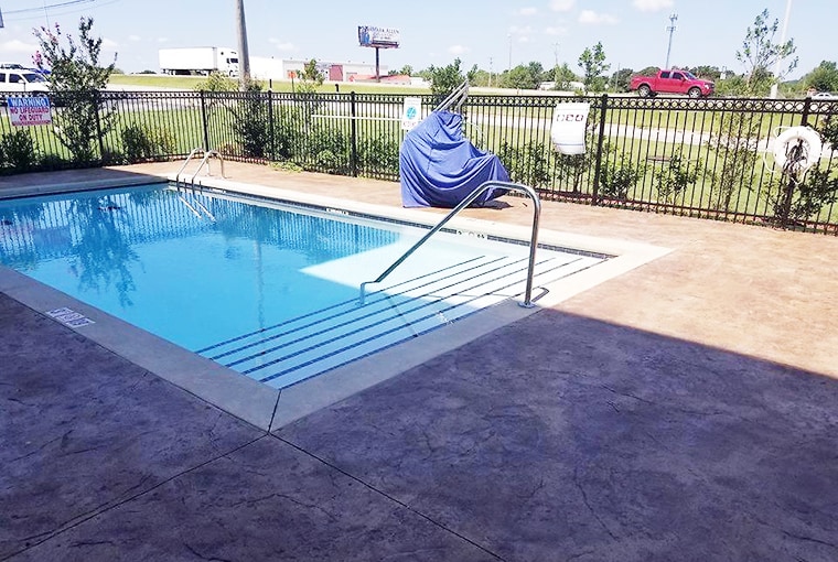 More Photos Of 6101 New Sapulpa Rd, Tulsa Hotel For Sale