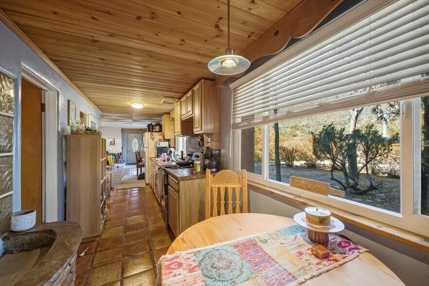 More Photos Of 24 Matisse Rd NE, Albuquerque Apartments For Sale