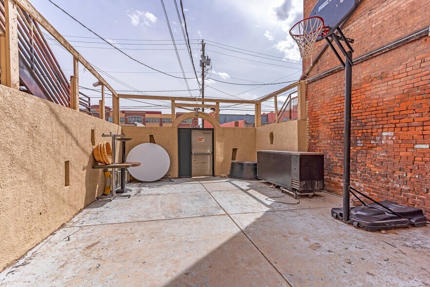 More Photos Of 224 S Union Ave, Pueblo Restaurant For Sale