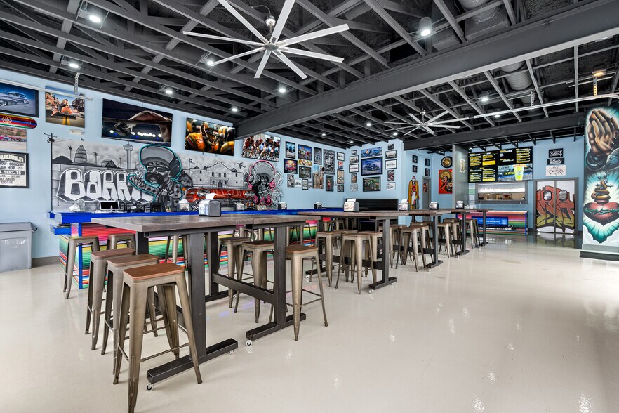 More Photos Of 620 S Presa St, San Antonio Restaurant For Lease