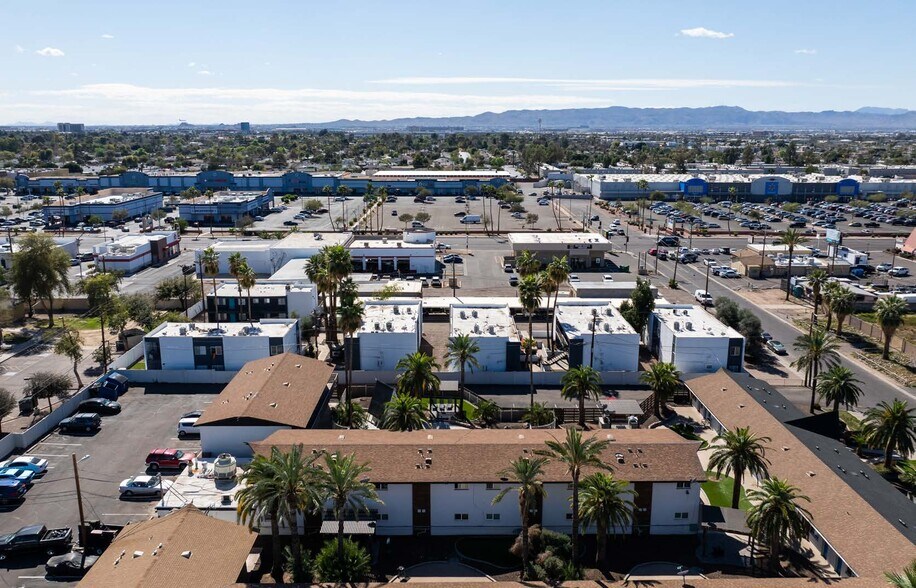 More Photos Of 2923 N 38th St, Phoenix Apartments For Sale