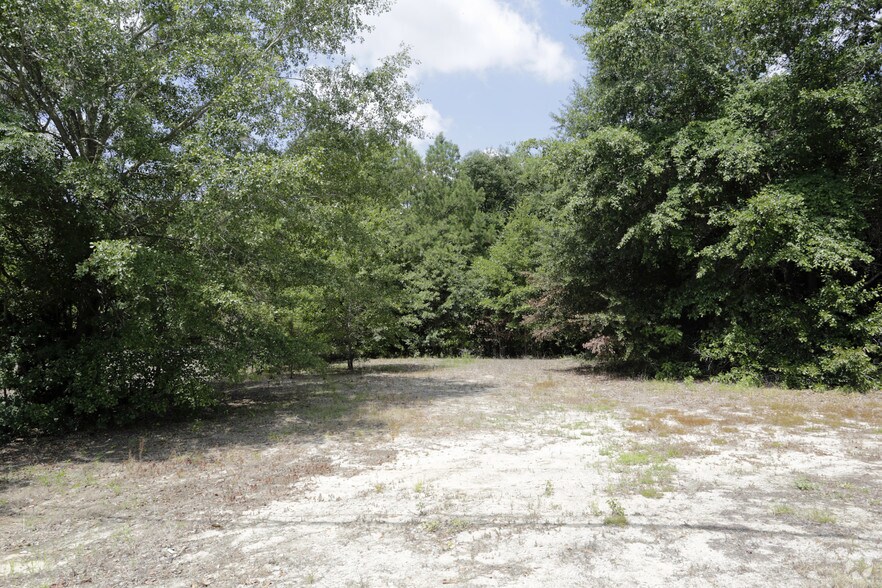 More Photos Of 2726 Hope Mills Rd, Fayetteville Land For Lease