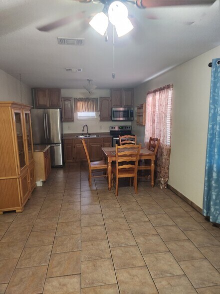 More Photos Of 23927 Alanwood Dr, San Antonio Manufactured Housing Mobile Home Park For Sale