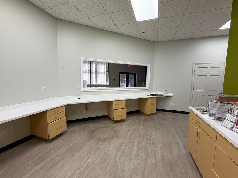 More Photos Of 1180 W Granada Blvd, Ormond Beach Medical For Lease