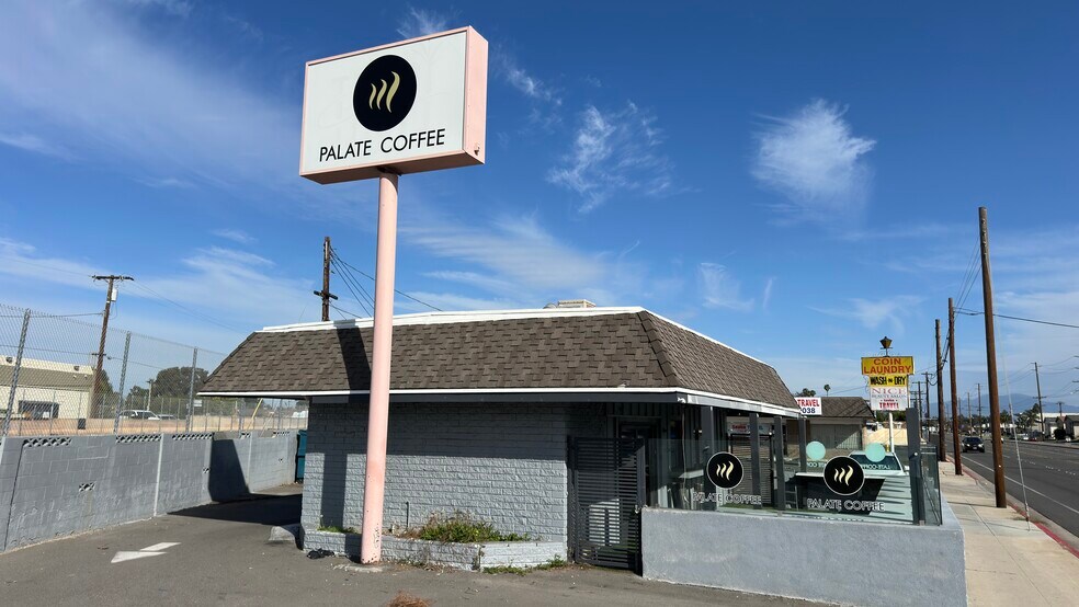 More Photos Of 10051 McFadden Ave, Westminster Fast Food For Lease