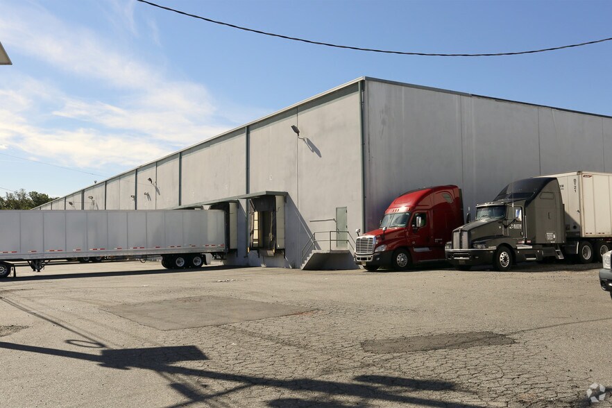 More Photos Of 5 Terminal Way, Avenel Warehouse For Lease