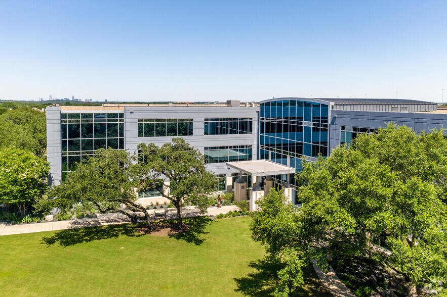 More Photos Of 5113 Southwest Pky, Austin Office For Lease