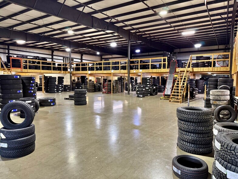 More Photos Of 12045 6300 Rd, Montrose Flex For Sale