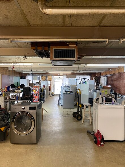 More Photos Of 5330 Bragg Blvd, Fayetteville Freestanding For Sale