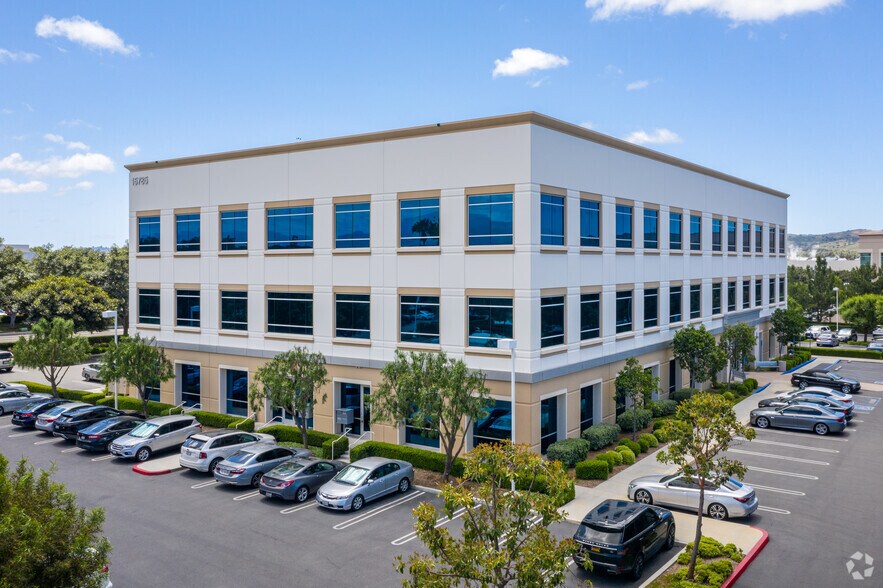 More Photos Of 15785 Laguna Canyon Rd, Irvine Medical For Lease