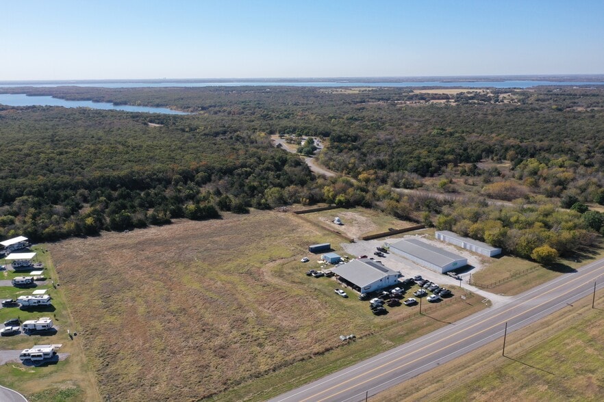 More Photos Of 6444 E Lone Oak Rd, Valley View Storefront Retail Office For Sale