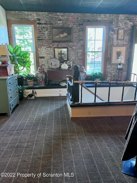 More Photos Of 1 E Tioga St, Tunkhannock Restaurant For Sale