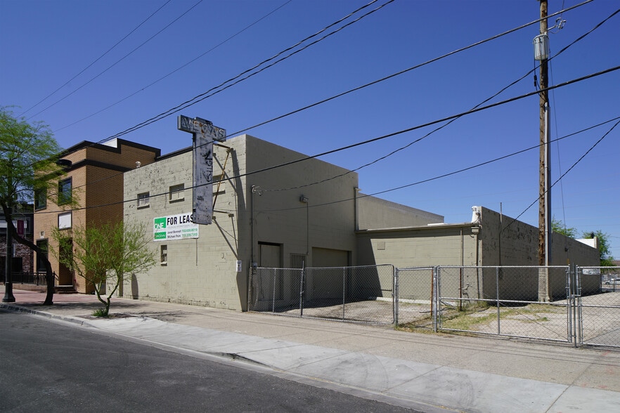 More Photos Of 1021 S Main St, Las Vegas Storefront For Lease
