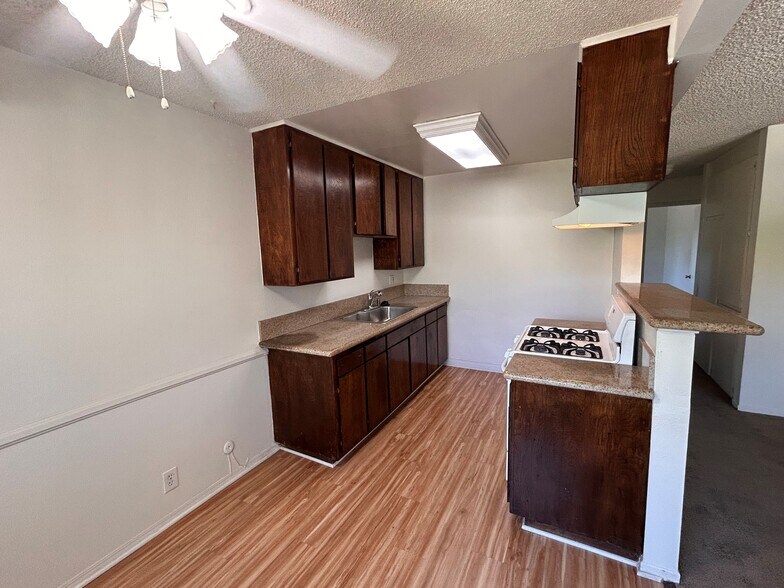 More Photos Of 26377 Hillcrest Ave, Lomita Apartments For Sale
