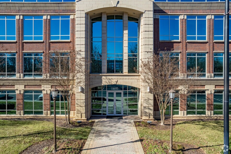 More Photos Of 11695 Johns Creek Pky, Johns Creek Office For Lease