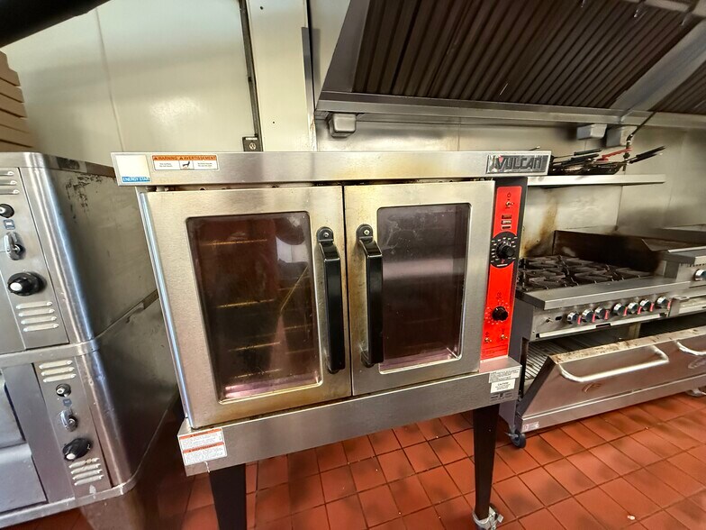 More Photos Of 249 Main St, Rutland Apartments For Lease