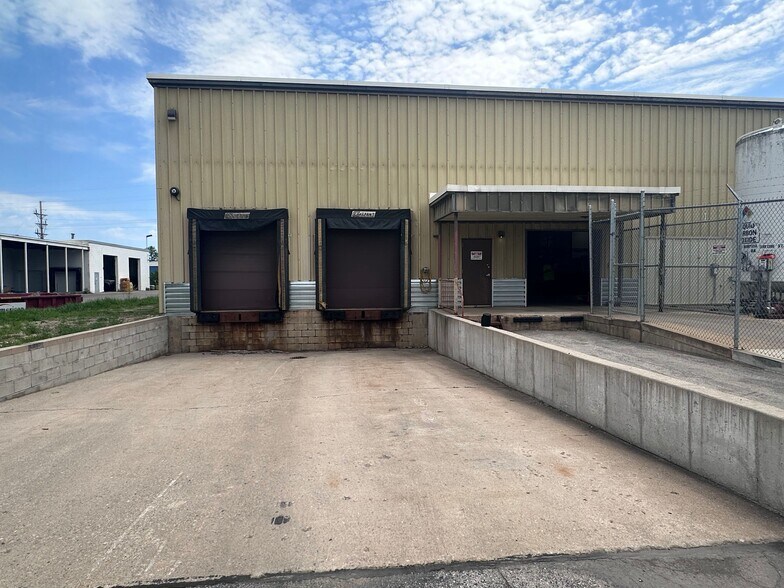 More Photos Of 2360 S Airport Rd W, Traverse City Industrial For Lease